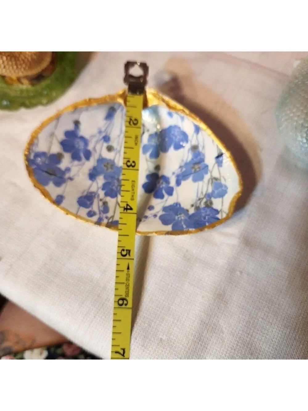 DECOUPAGE CLAM SHELL